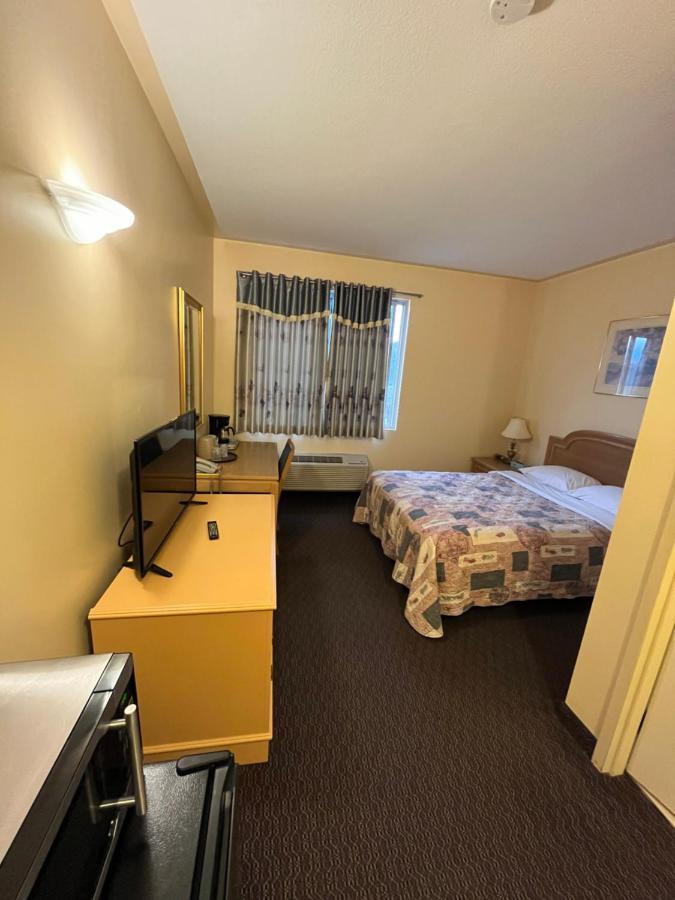 Fairview Inn Simcoe Exteriör bild