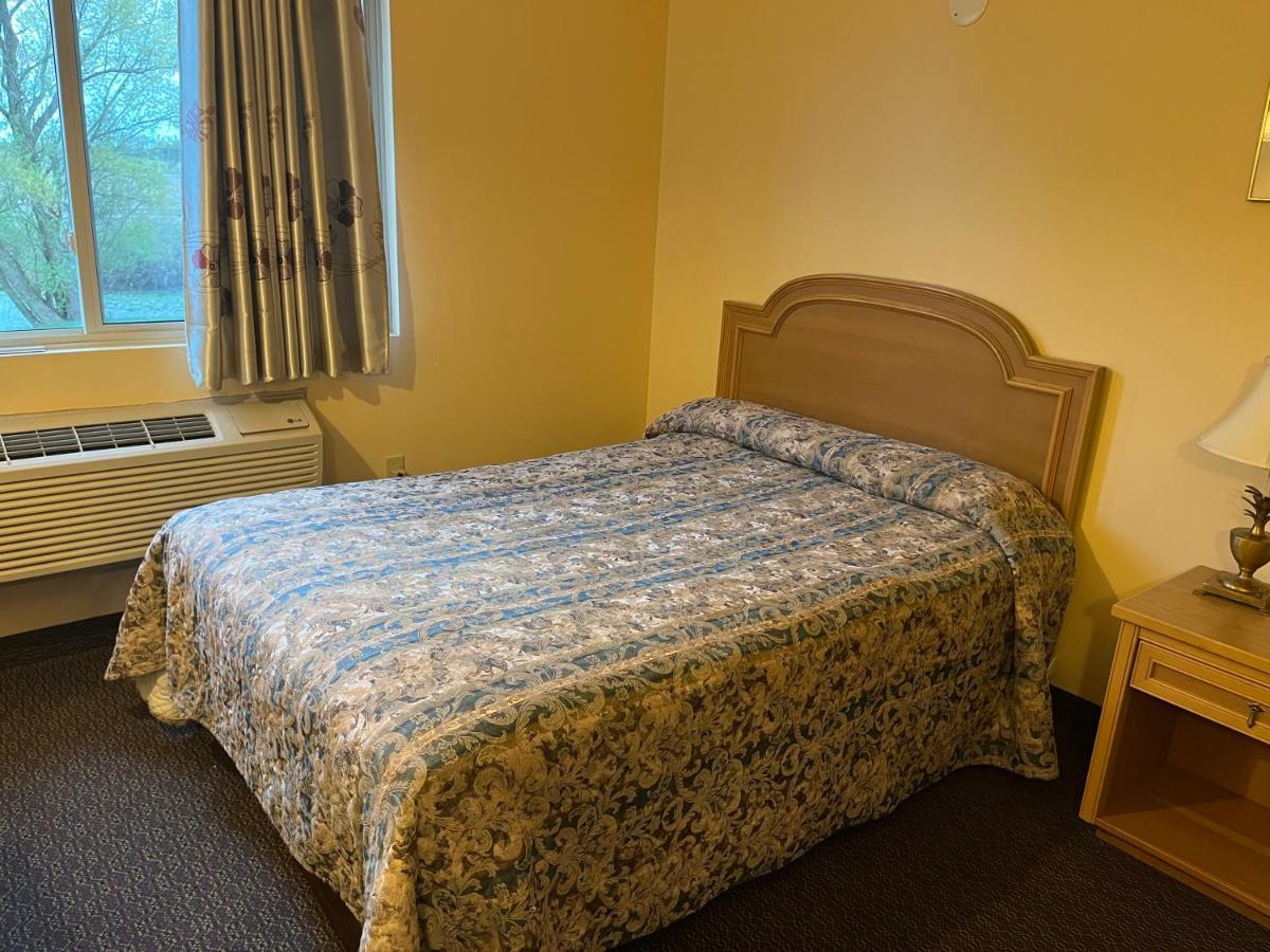 Fairview Inn Simcoe Exteriör bild